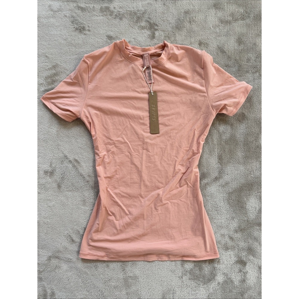SKIMS Fits Everybody T-Shirt Desert Clay XS NWT Short Sleeve TP-TSH-9048